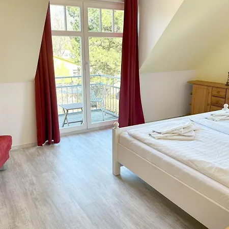 Apartman Holiday-2 *