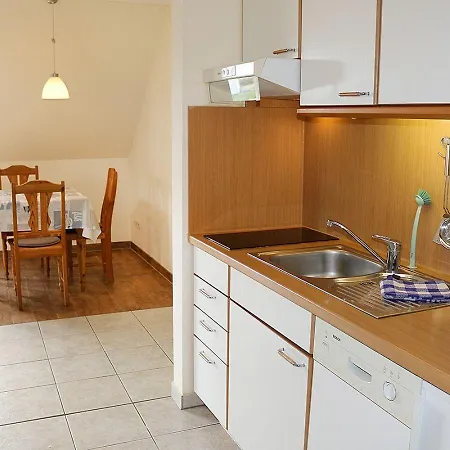 Apartment Holiday-2 *