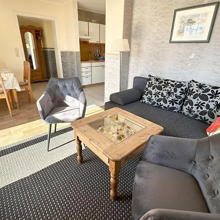 Apartman Holiday-2 *